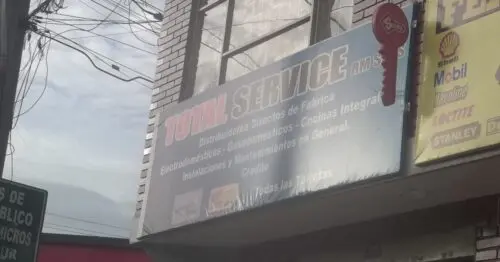 TOTAL SERVICE PORTAL DE CASA LINDA TOTAL SERVICE PORTAL DE CASA LINDA